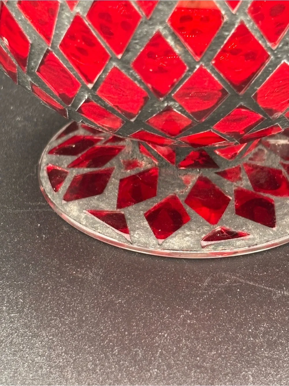 RED MOSAIC HURRICANE GLASS VASE/CANDLE HOLDER  6” Tall
